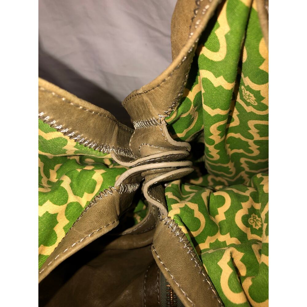 Oryany Heather XXL Shoulder Handbag Green Italian Leather Hobo Slouch Large Boho - Picture 9 of 9